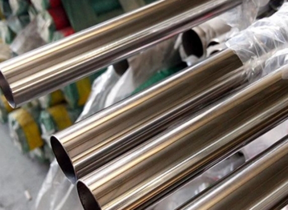 鎳價(jià)強(qiáng)勢(shì)上揚(yáng),現(xiàn)貨成交轉(zhuǎn)淡,不銹鋼價(jià)格不宜過度追高